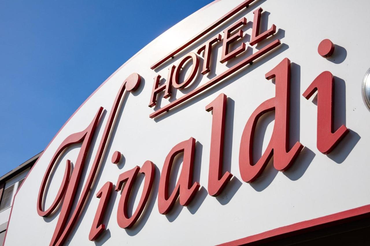 Vivaldi Hotel ウェスターロ エクステリア 写真